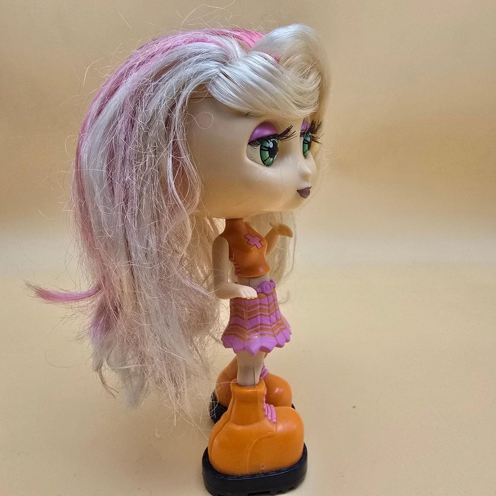Vintage 1999‎ Mattel Doll Brat Diva Starz Pink Orange Outfit Boots